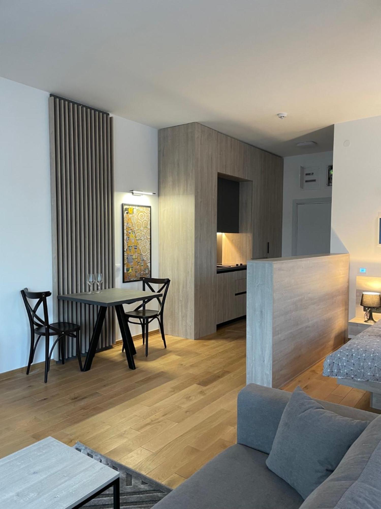 Apartmani G8 بال الغرفة الصورة
